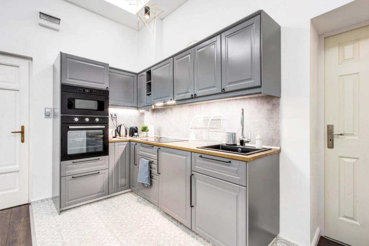 Rp1 Apartment Budapest Esterno foto